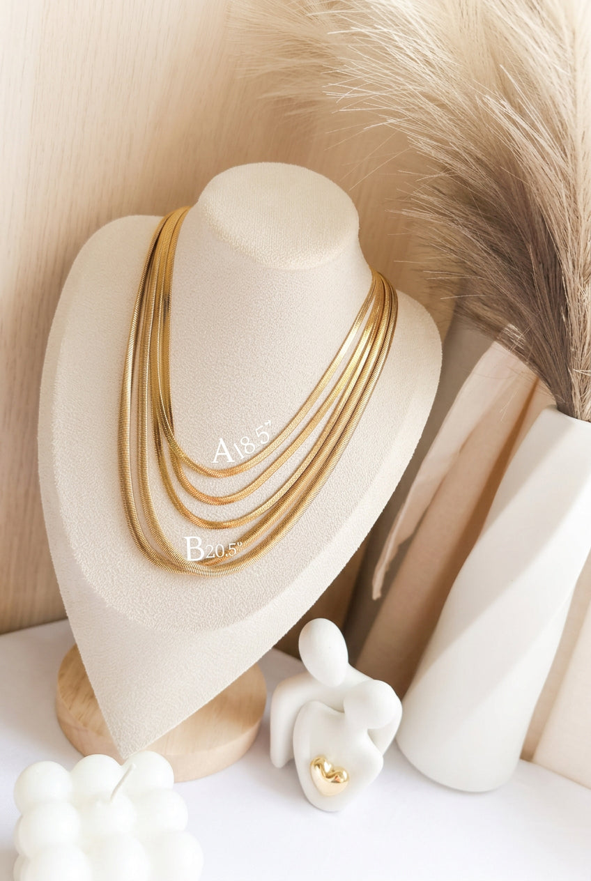 Snacke Necklace